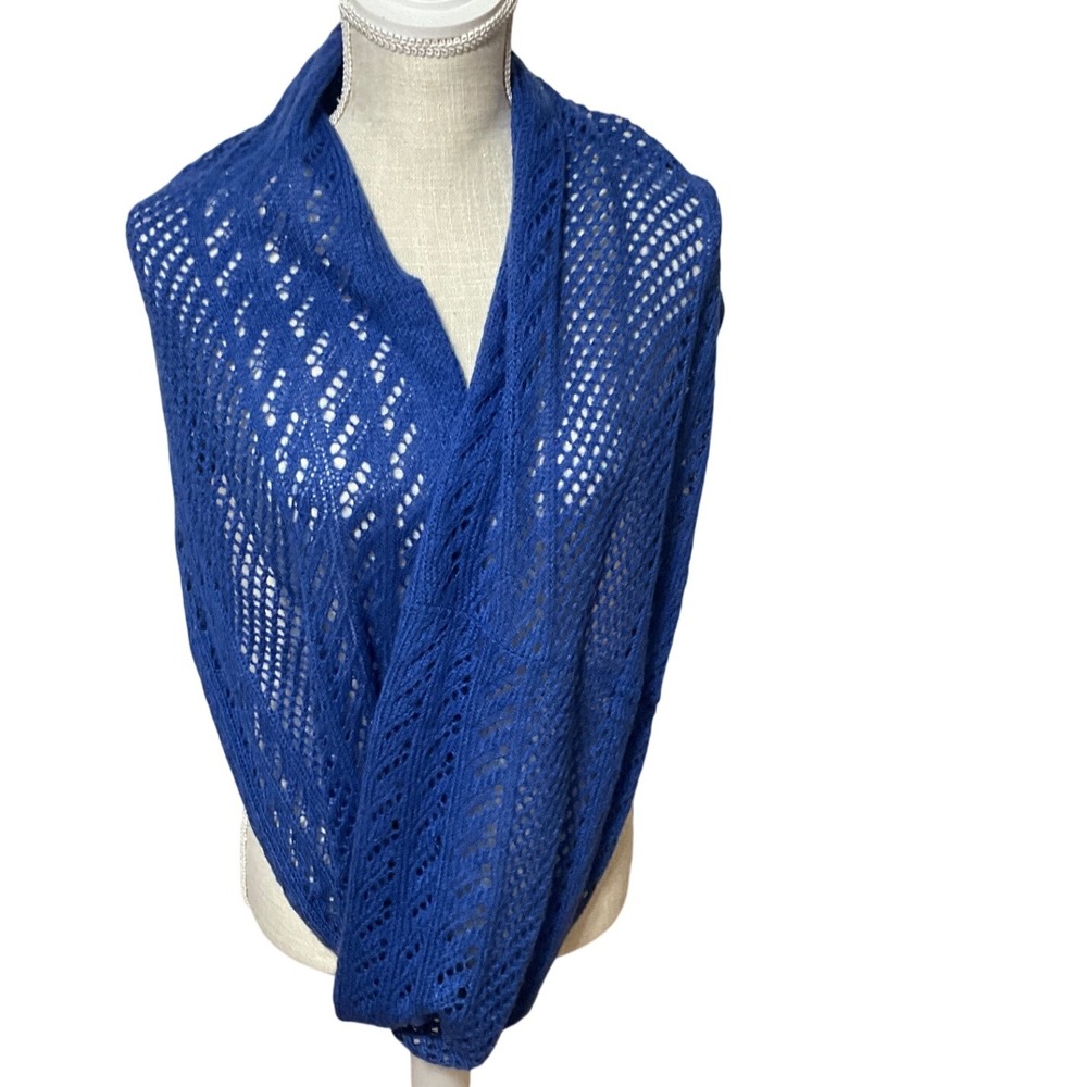 World Market Blue Knit Infinity Scarf Shawl Wrap Acrylic Lightweight